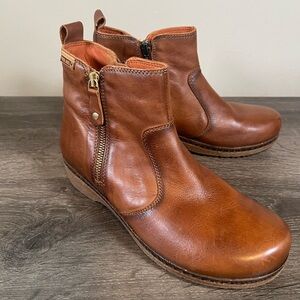 Pikolinos Brown Leather Ankle Boots w/ Double Zippers Size: US 9-9.5, EU 40